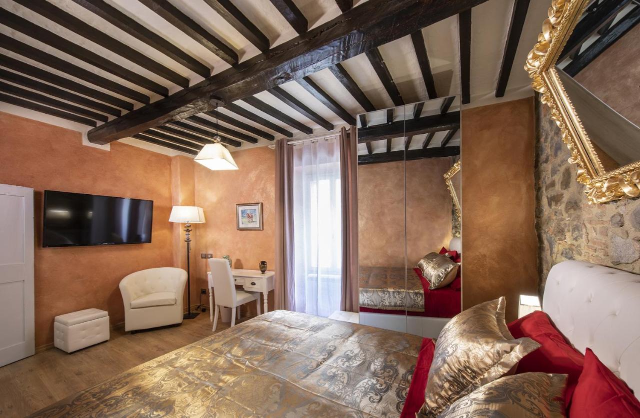 La Togata Hotellerie De Charme Relais Il Terrazzo Montalcino Buitenkant foto